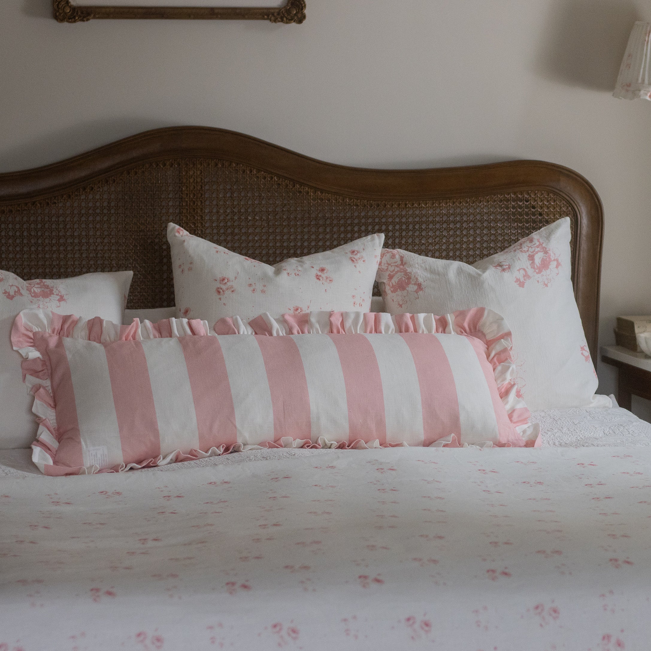 Wide stripe frilled lumber cushion