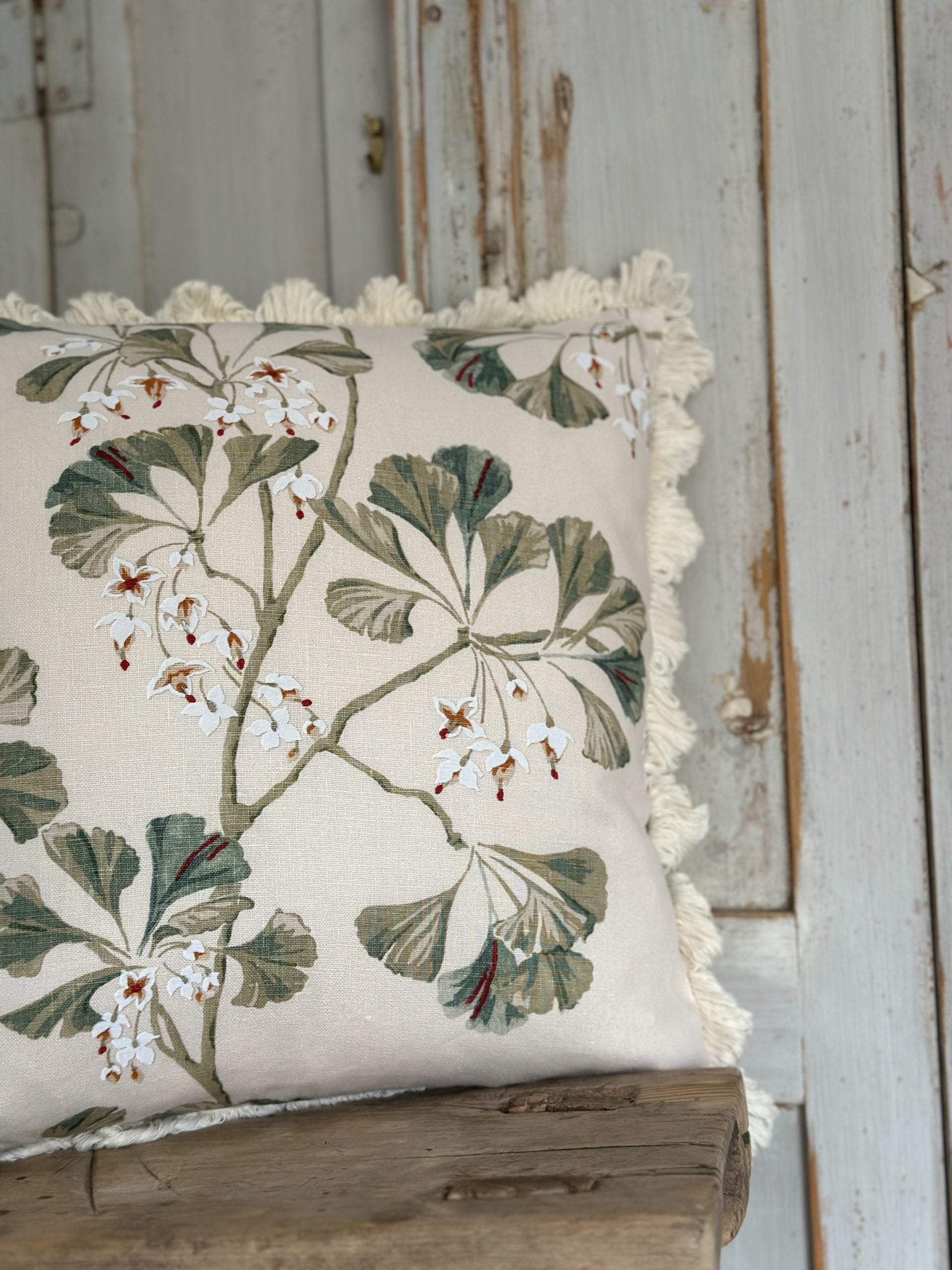 Greenacre fan edge cushion