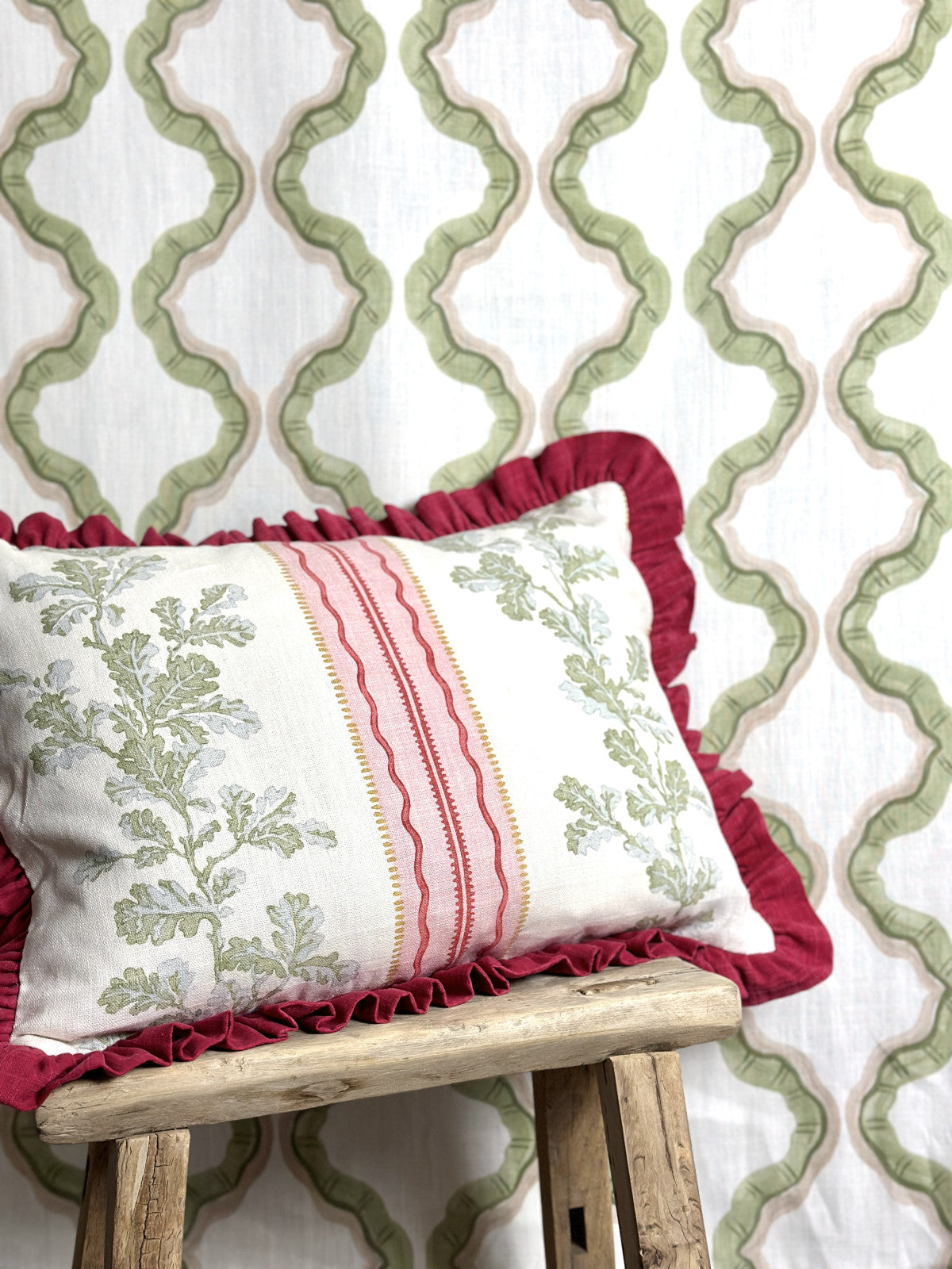 Large Hester bling with frill