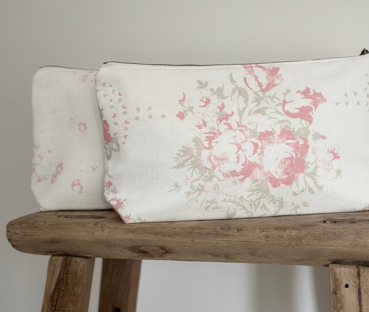 Bees Cosmetic bag