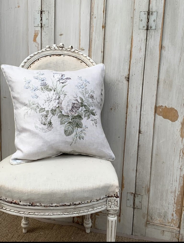 Constance green cushion
