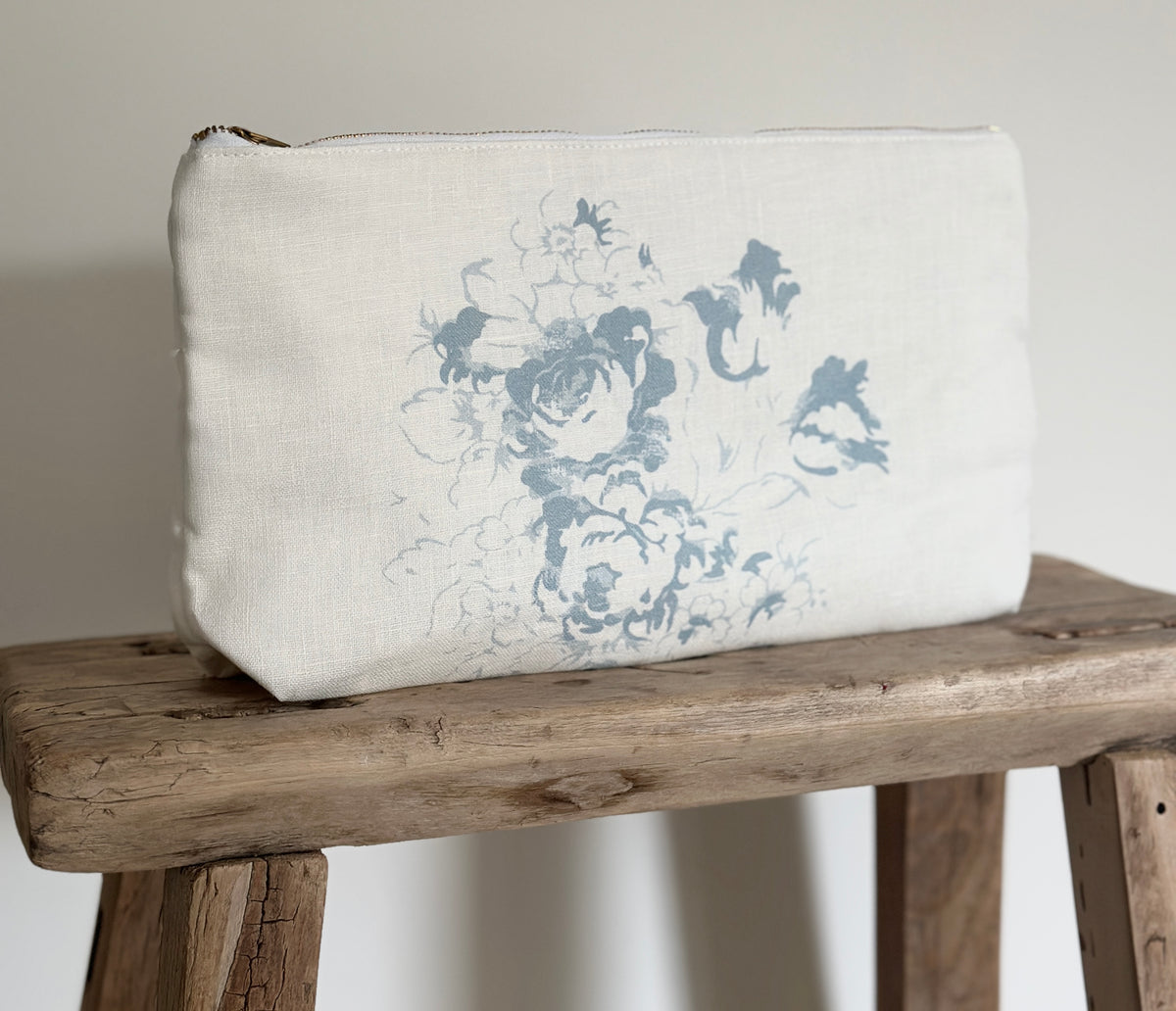 Hatley blue toiletry bag