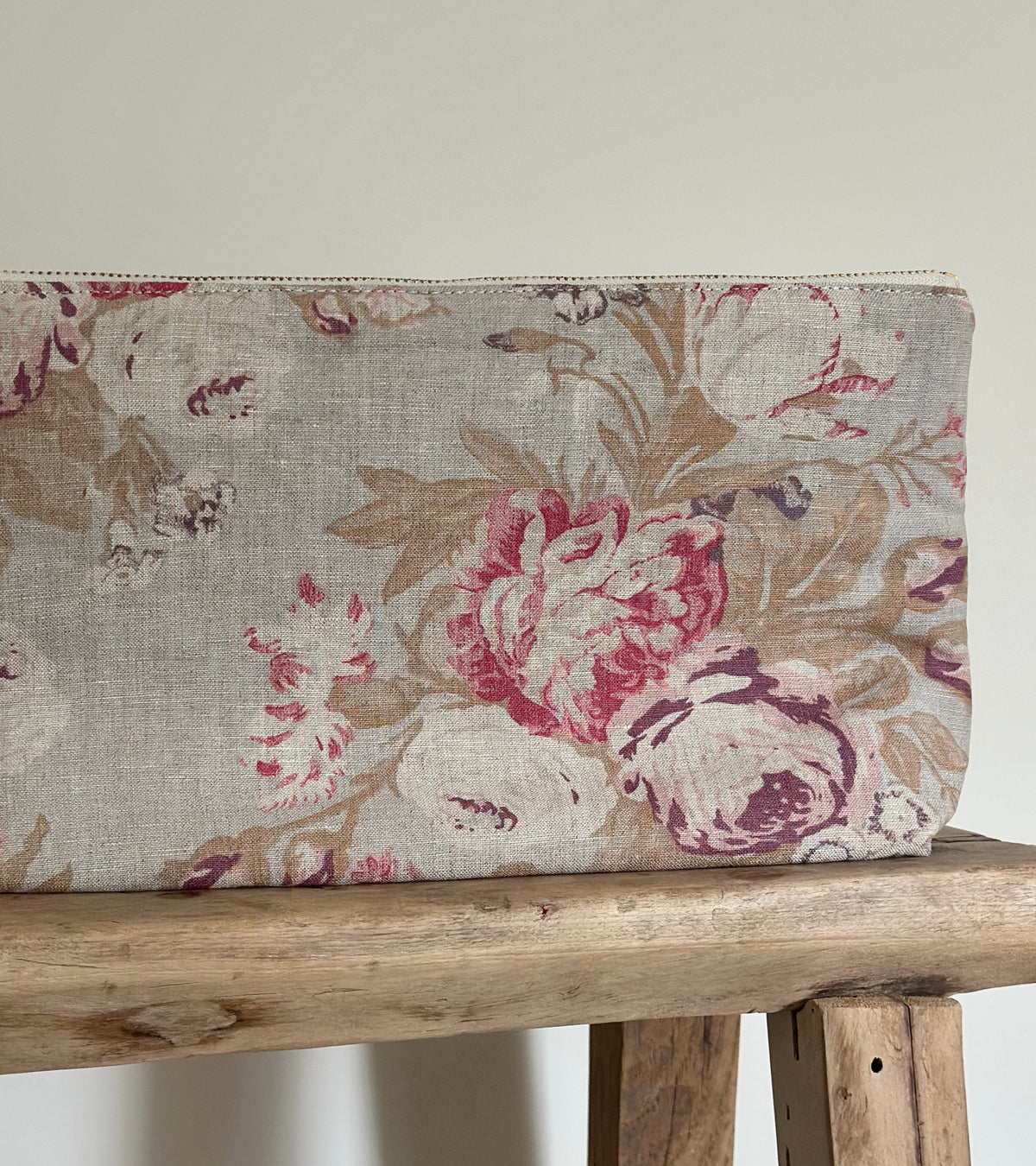 Tulips and Roses toiletry bag