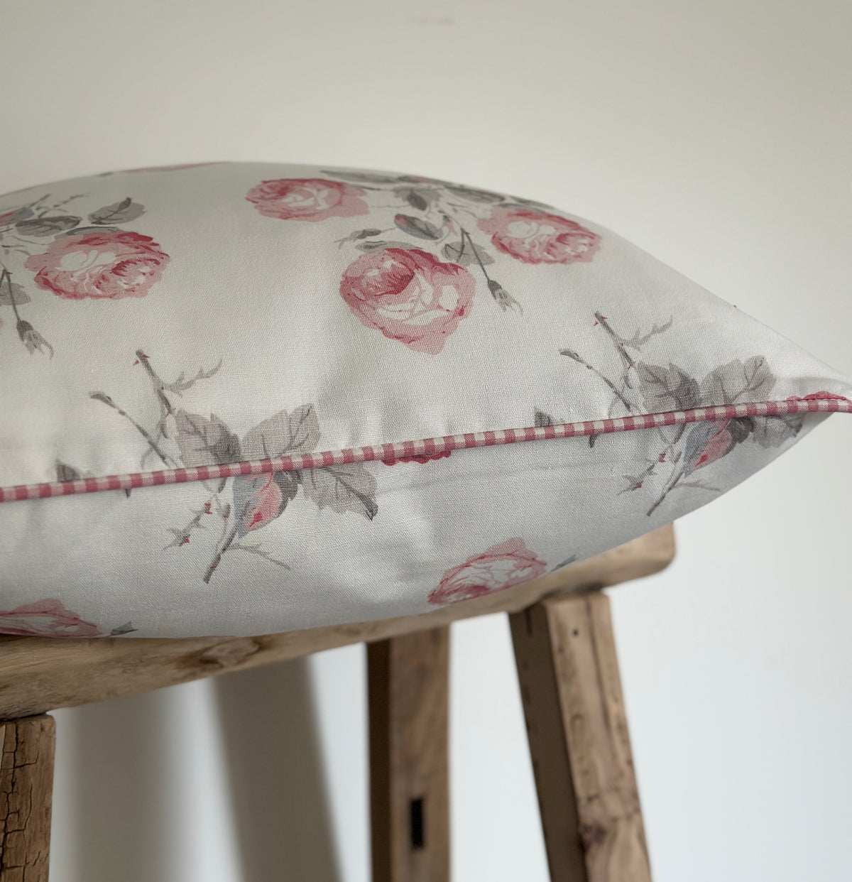 Bowood pink cushion