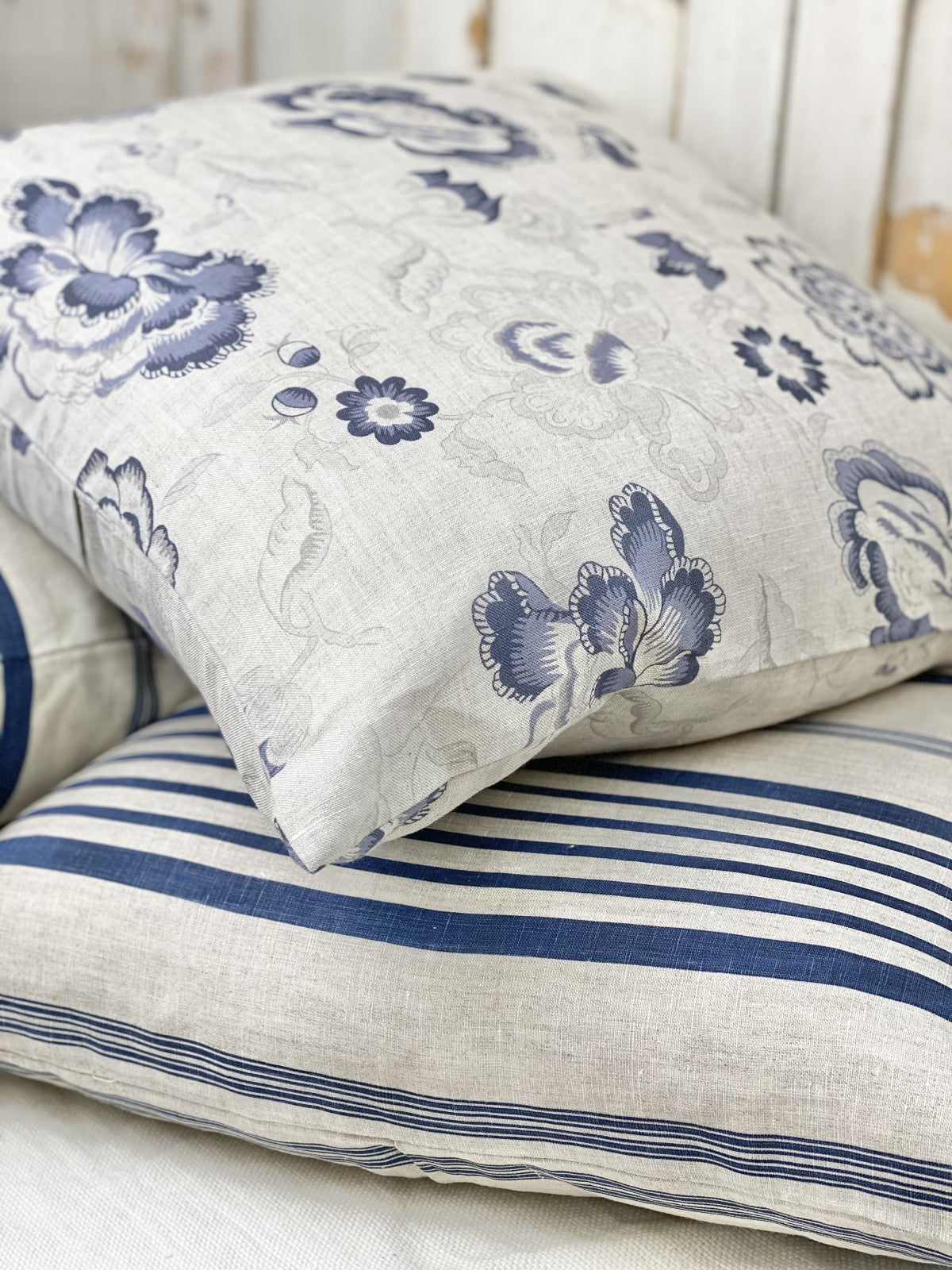Elgin blue cushion