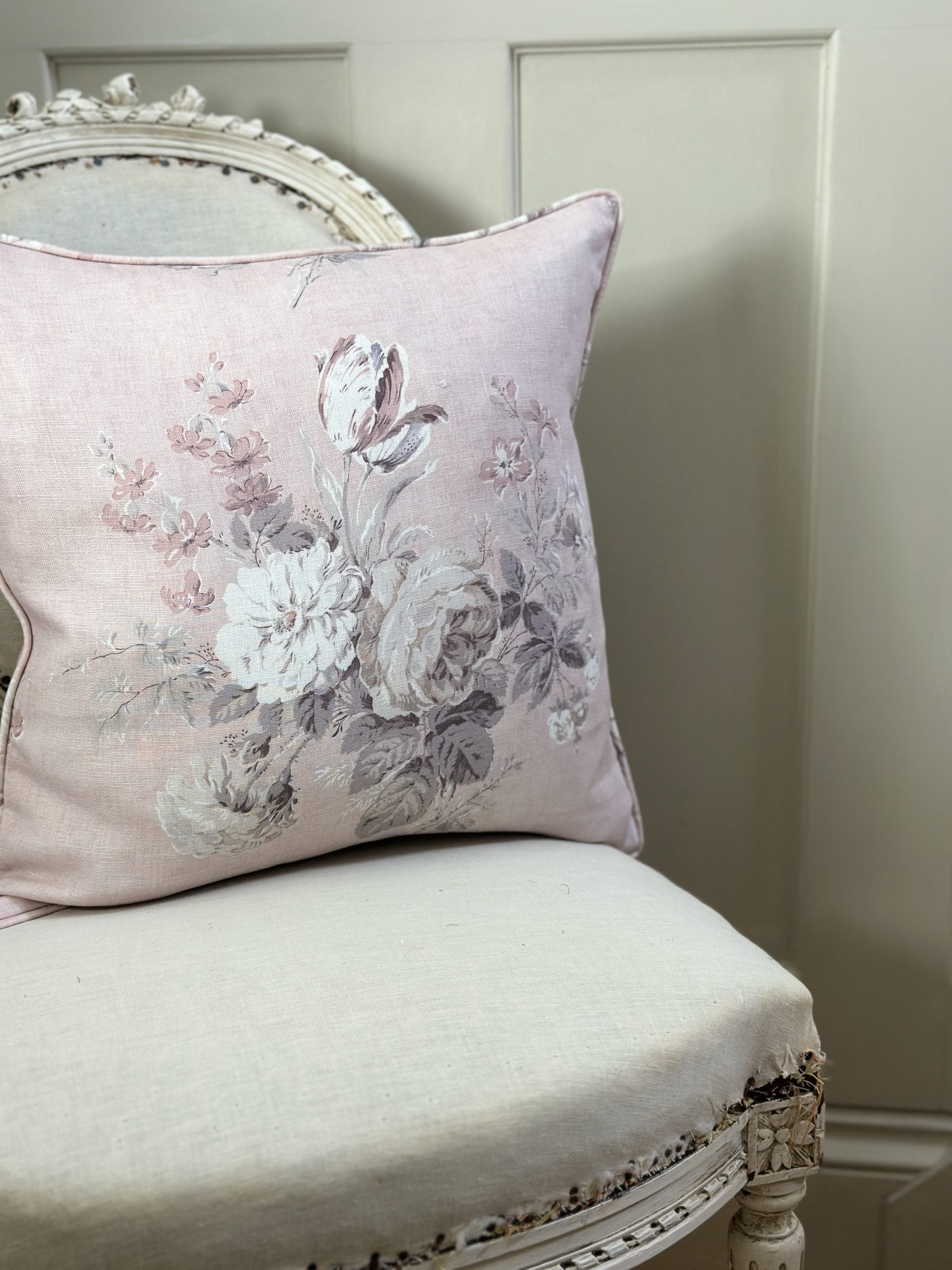 Constance pink cushion