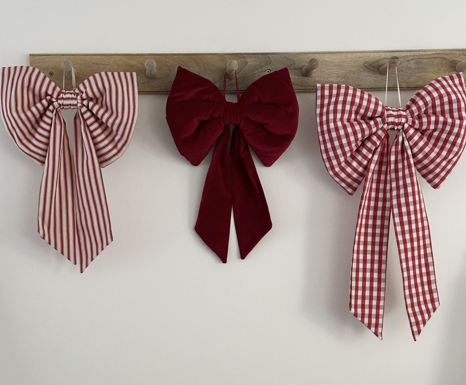 Red velvet padded bow