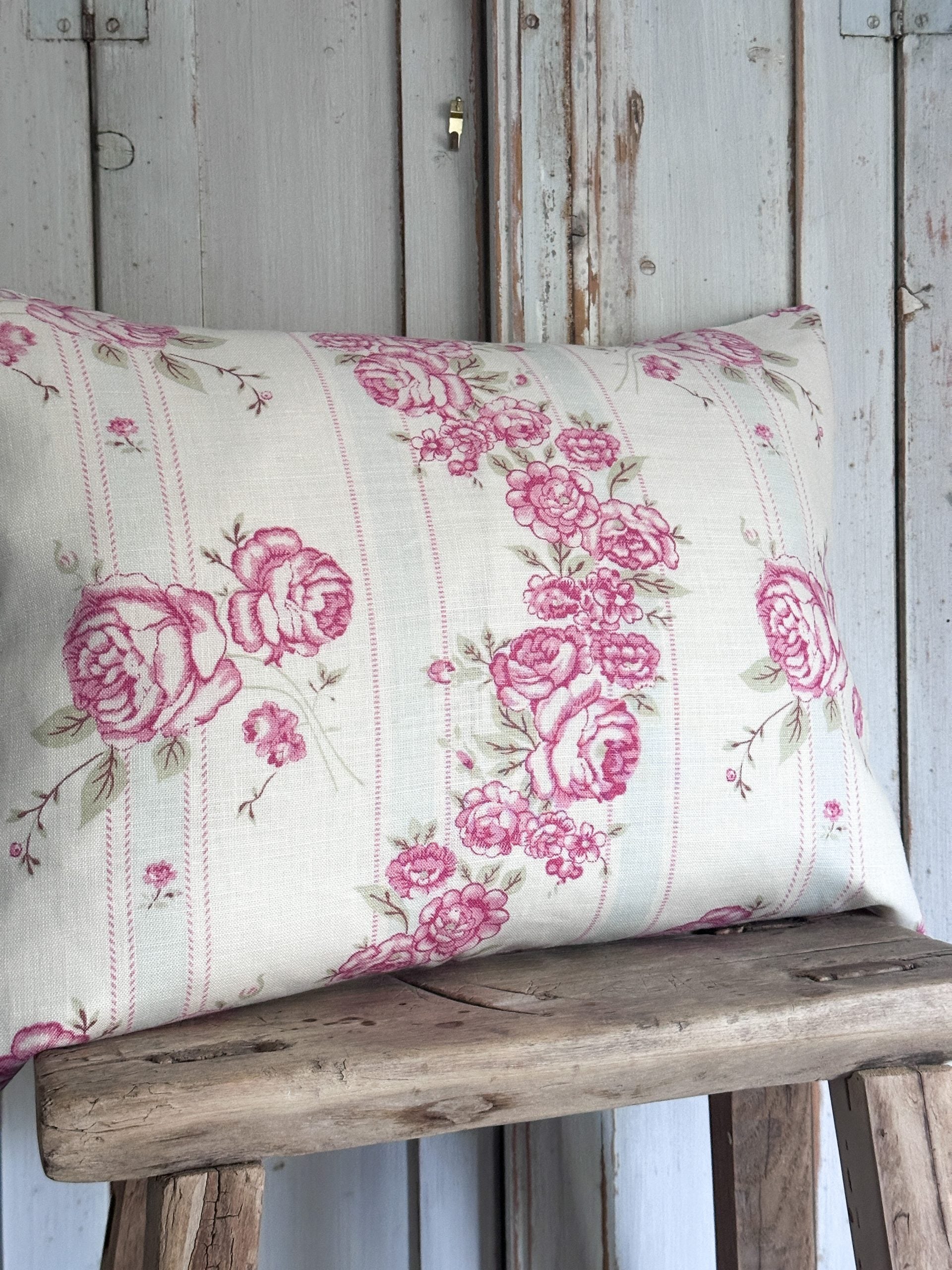 Imogen large oblong cushion