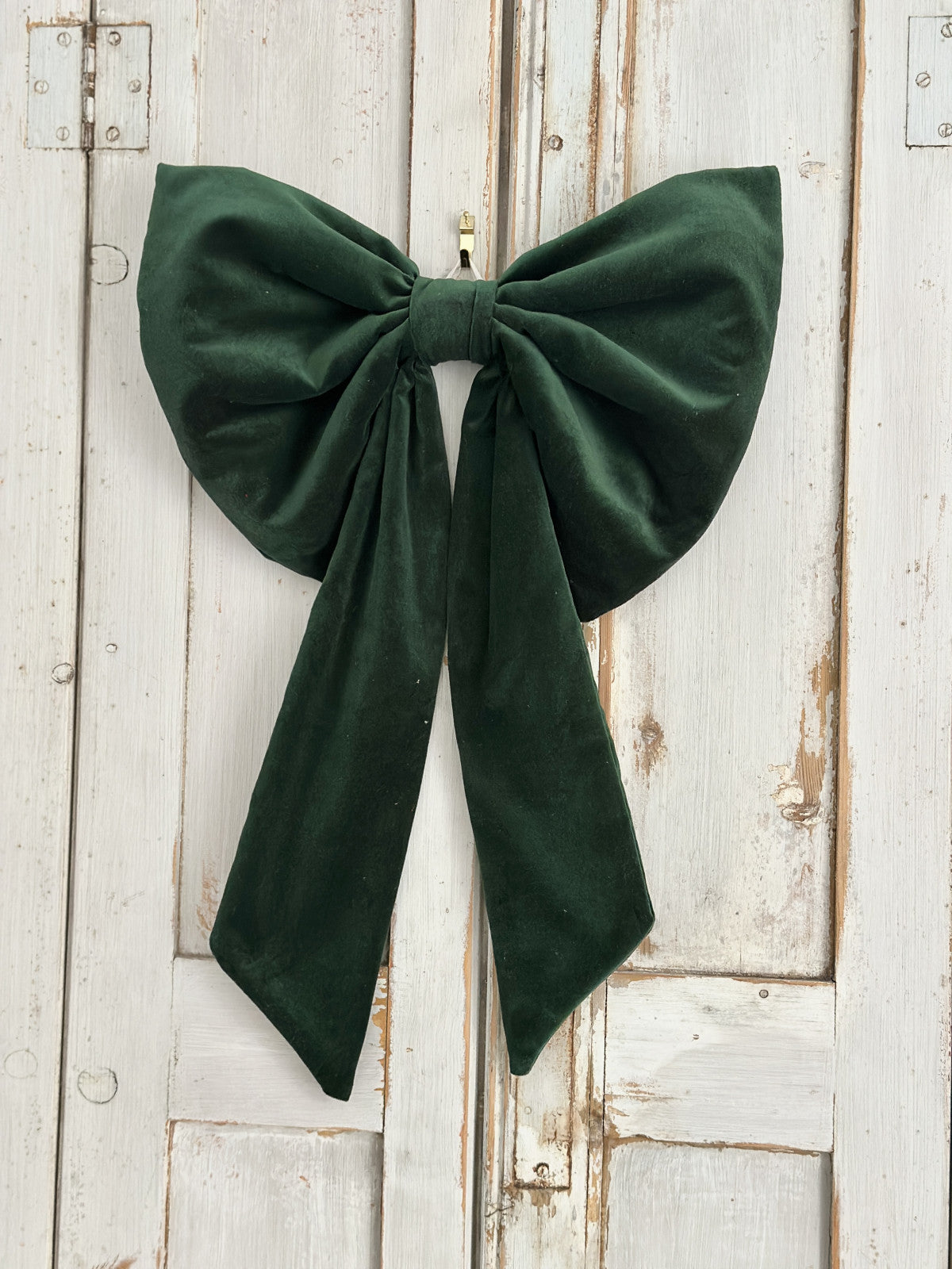 Green velvet padded bows