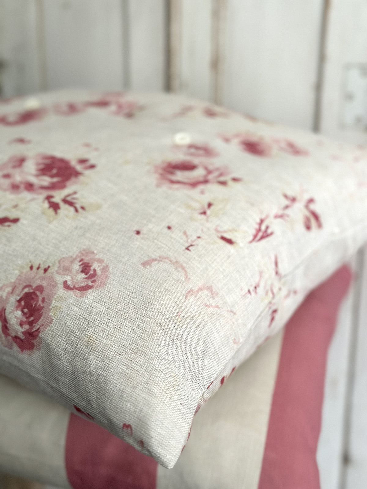 Rosie linen cushion