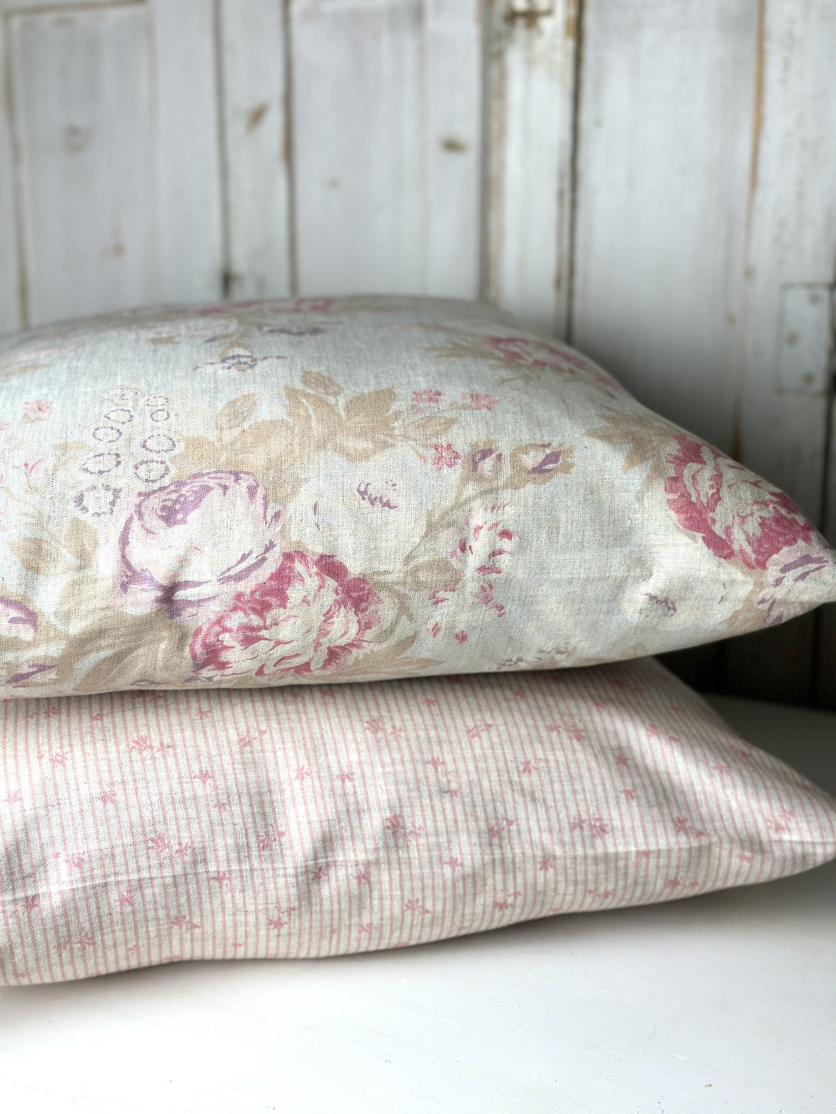 Cabbages & Roses Tulips and Roses cushion