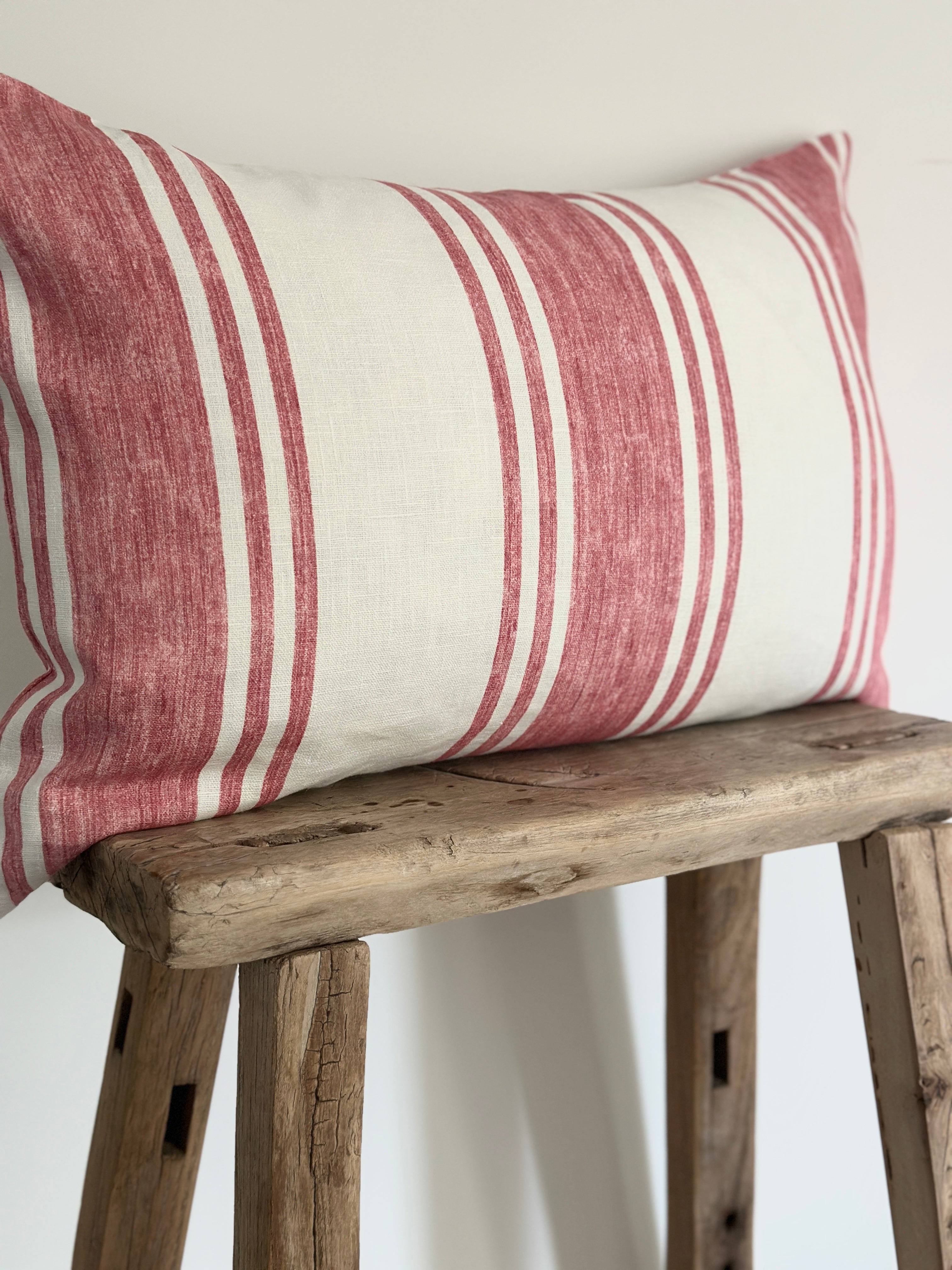 Faded stripe large cushion