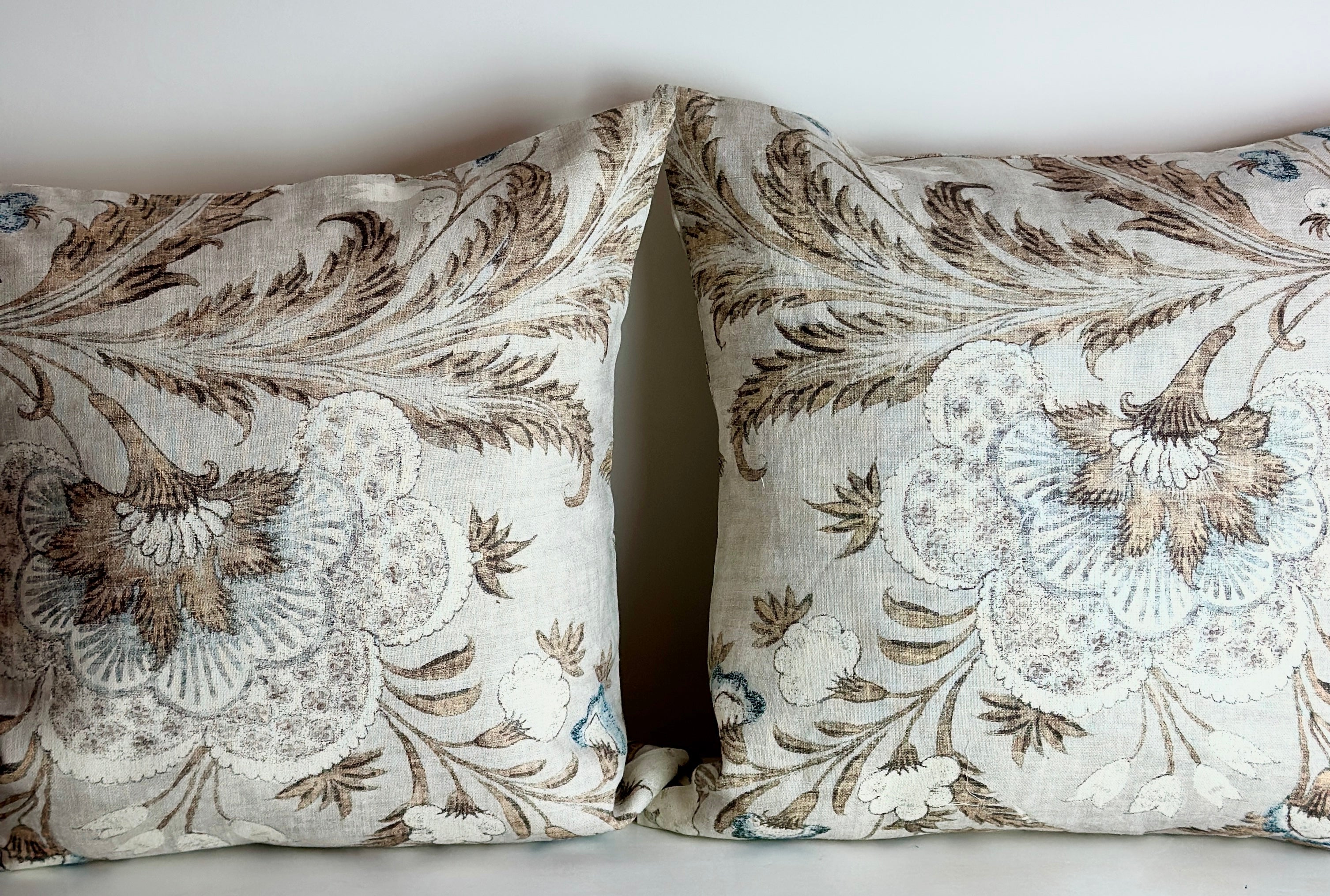 Coromandel Sandalwood cushions