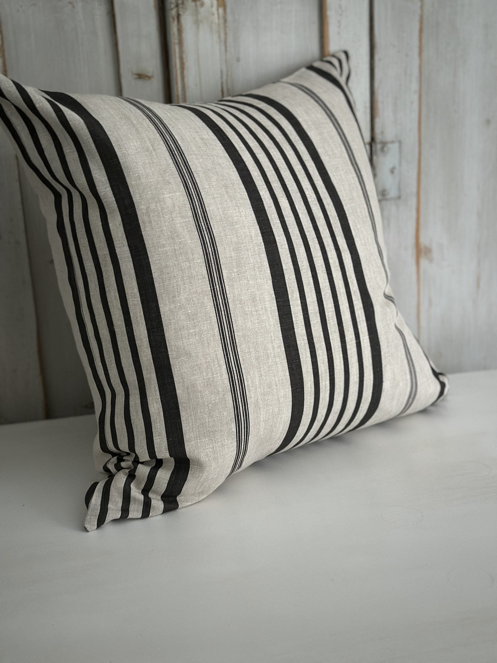Jolly stripe black on natural cushion