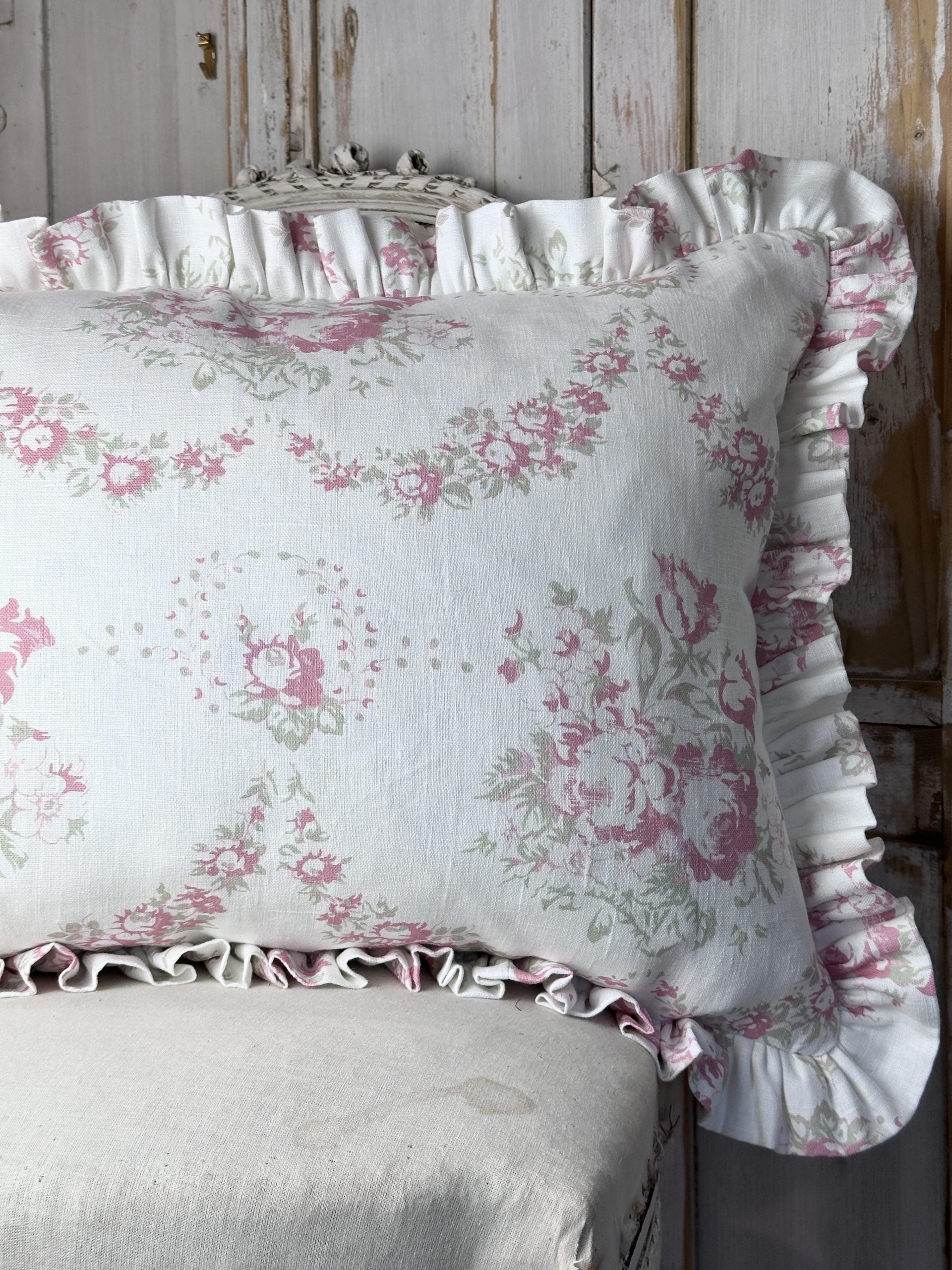 Bees pink large frilled cushion