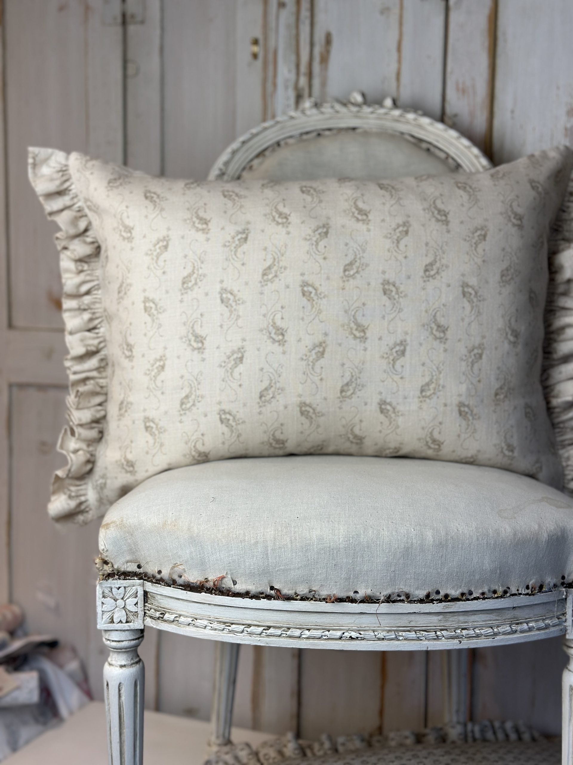 Eliza large obling cushion